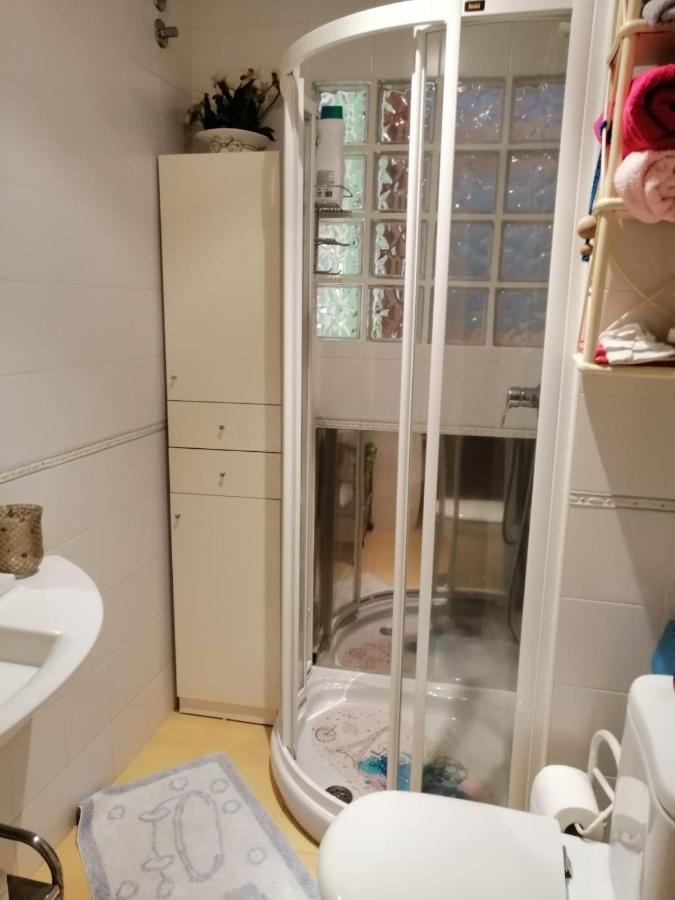 Piso Centrico Vigo 6 Pax Lolaアパートメント エクステリア 写真